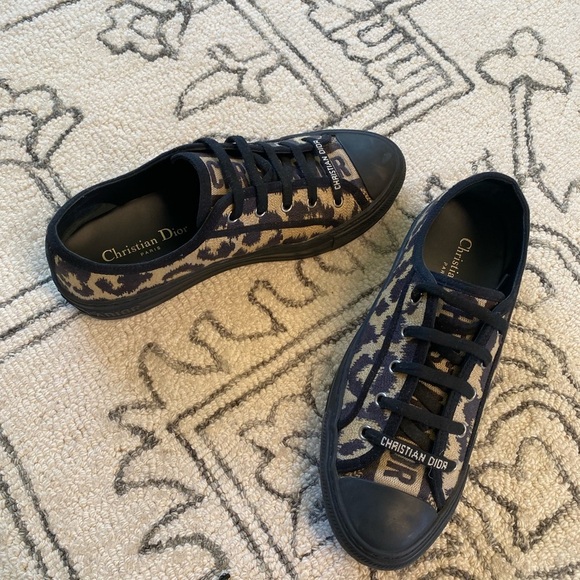 AUTHENTIC!!!! Christian Dior leopard sneakers ! Great condition!!! - Picture 8 of 15